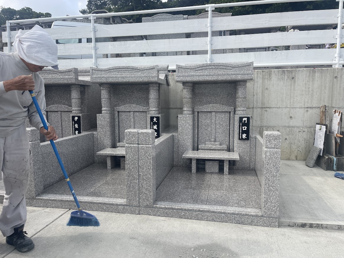 大城・門口家お墓の建立無事に完成です。! | みくに株式会社 公式ブログ|沖縄県宜野湾市のお墓屋さん